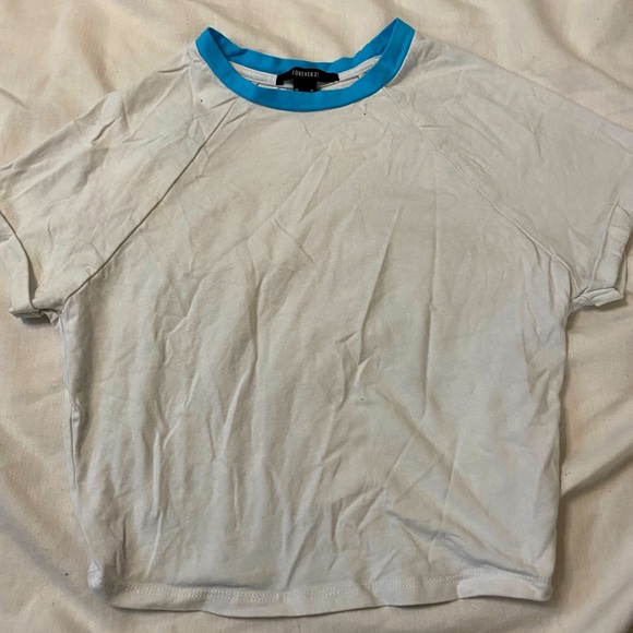 Forever 21 Tops - Forever 21 White and Blue Crop Top